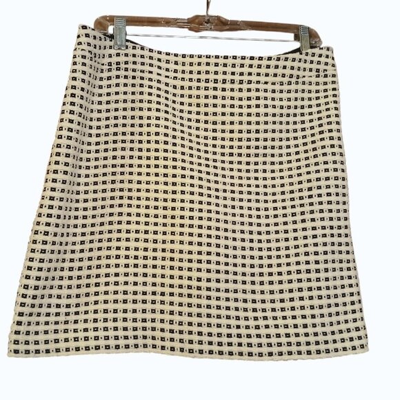 Banana Republic Dresses & Skirts - BANANA REPUBLIC Black/Cream Wool Tweed Pencil Career Skirt -Like New